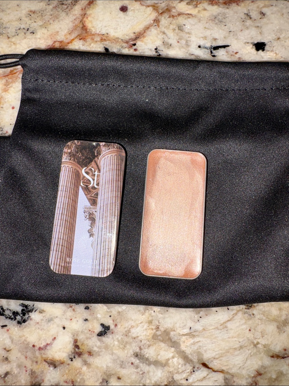 Seint Rose Gold illuminator
